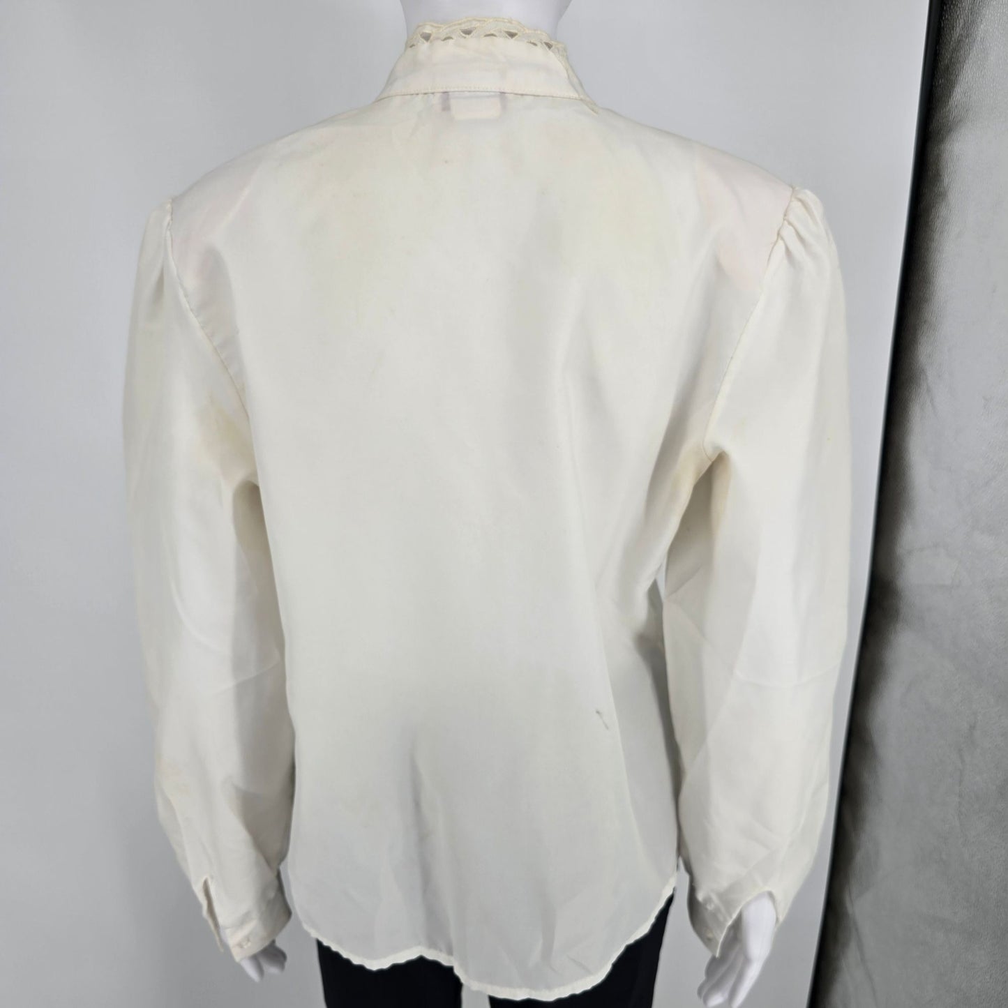 Distressed Vintage 1980s Lauren Lee Ivory Lace Victorian/Prairie Blouse (L)