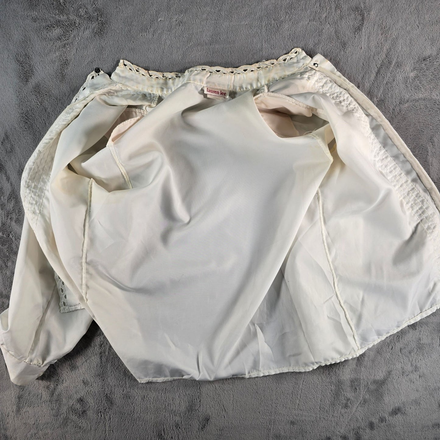 Distressed Vintage 1980s Lauren Lee Ivory Lace Victorian/Prairie Blouse (L)