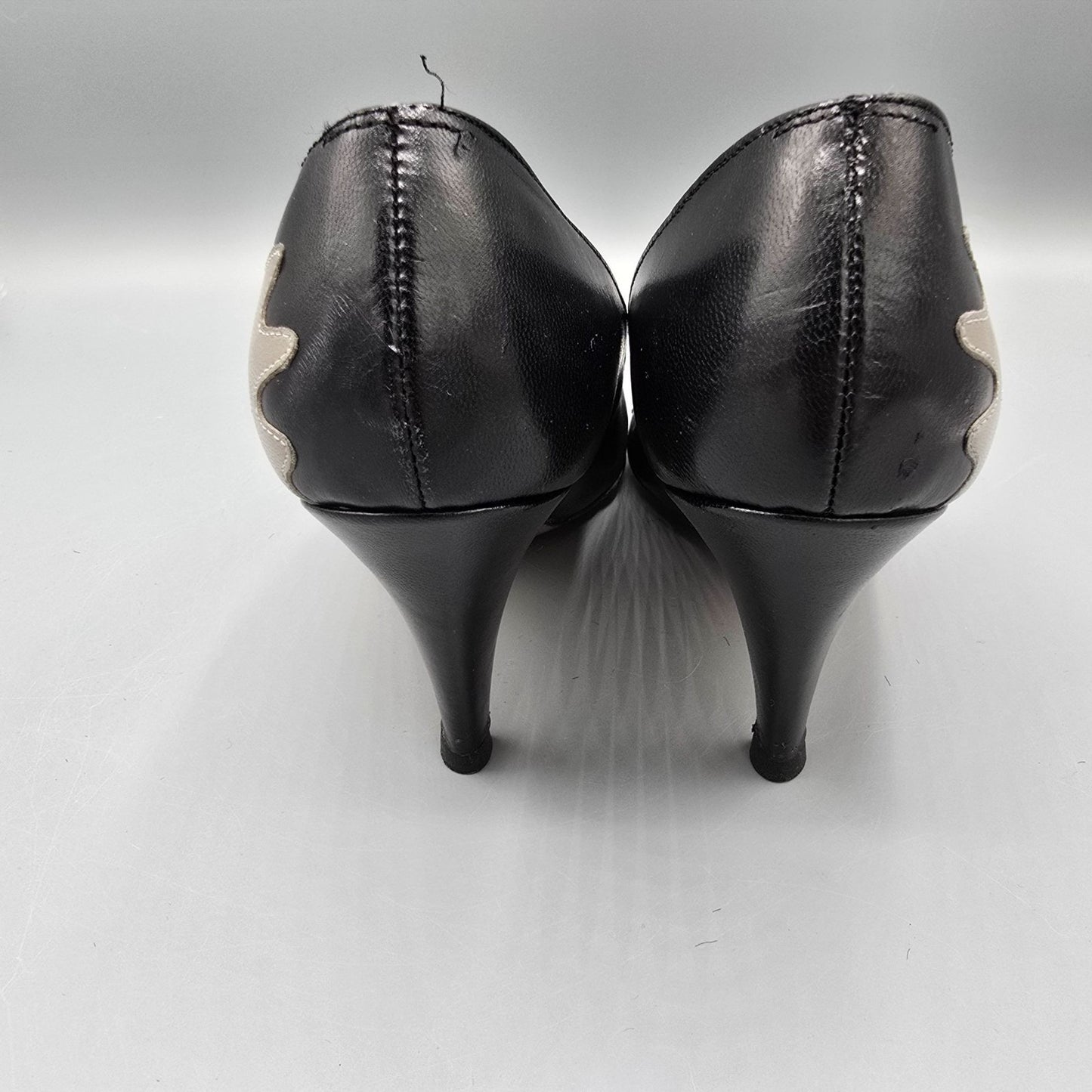 Vintage 1980s Bill Valentine Drip-Appliqué Black/Red/Gray Leather Pumps (7.5B)