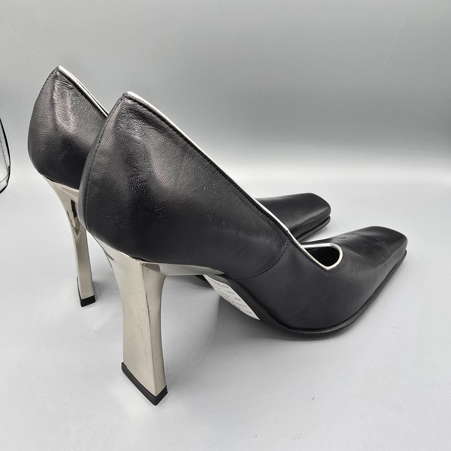 Vintage Y2K Pari & Pari Black Nappa Leather Square-Toe Silver Piping Pumps (7B)