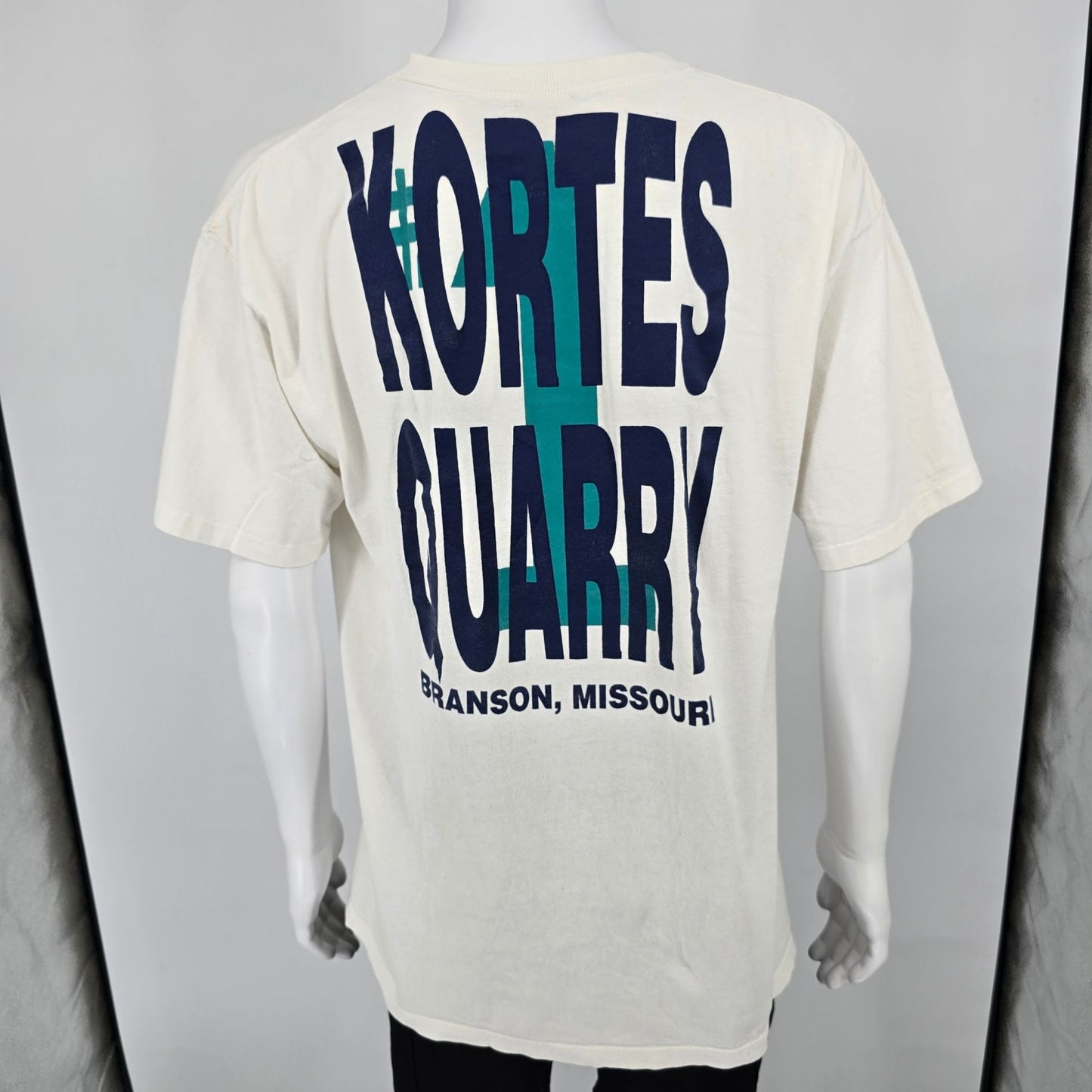 Vintage 1993 Kortes Quarry Missouri Slow Pitch Softball Champions T-Shirt (XL)
