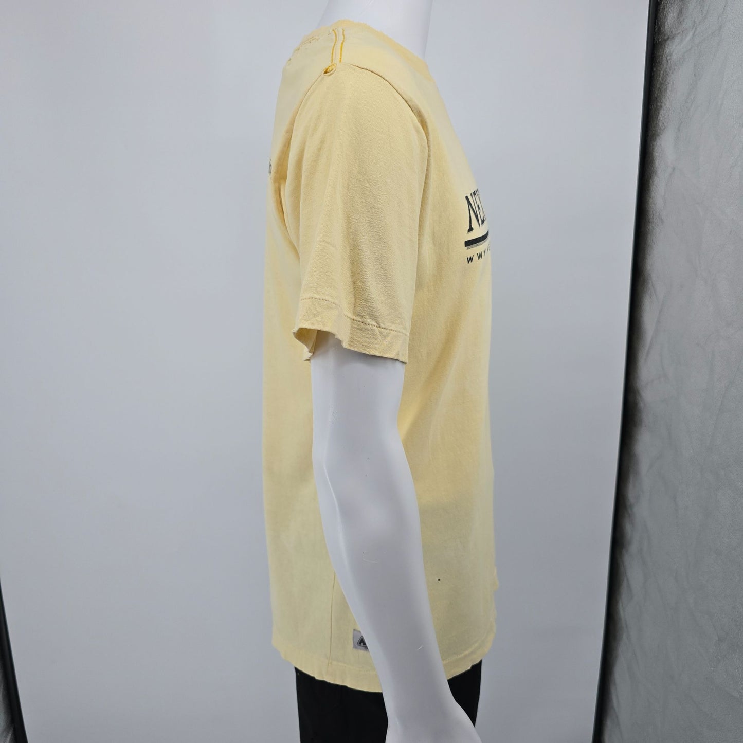 Distressed Vintage 2000s Airwalk Next Step Running Club New Mexico T-Shirt (L)