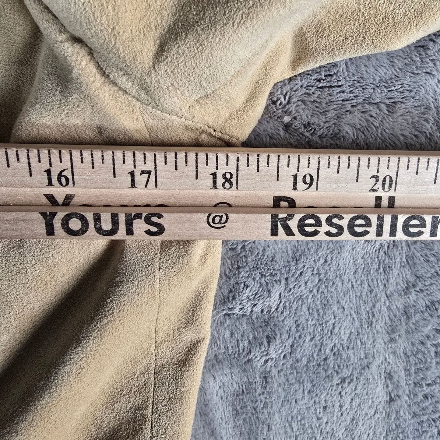Distressed Vintage 1970s Count Romi/Montaldo's All Weather Ultrasuede Coat (S)