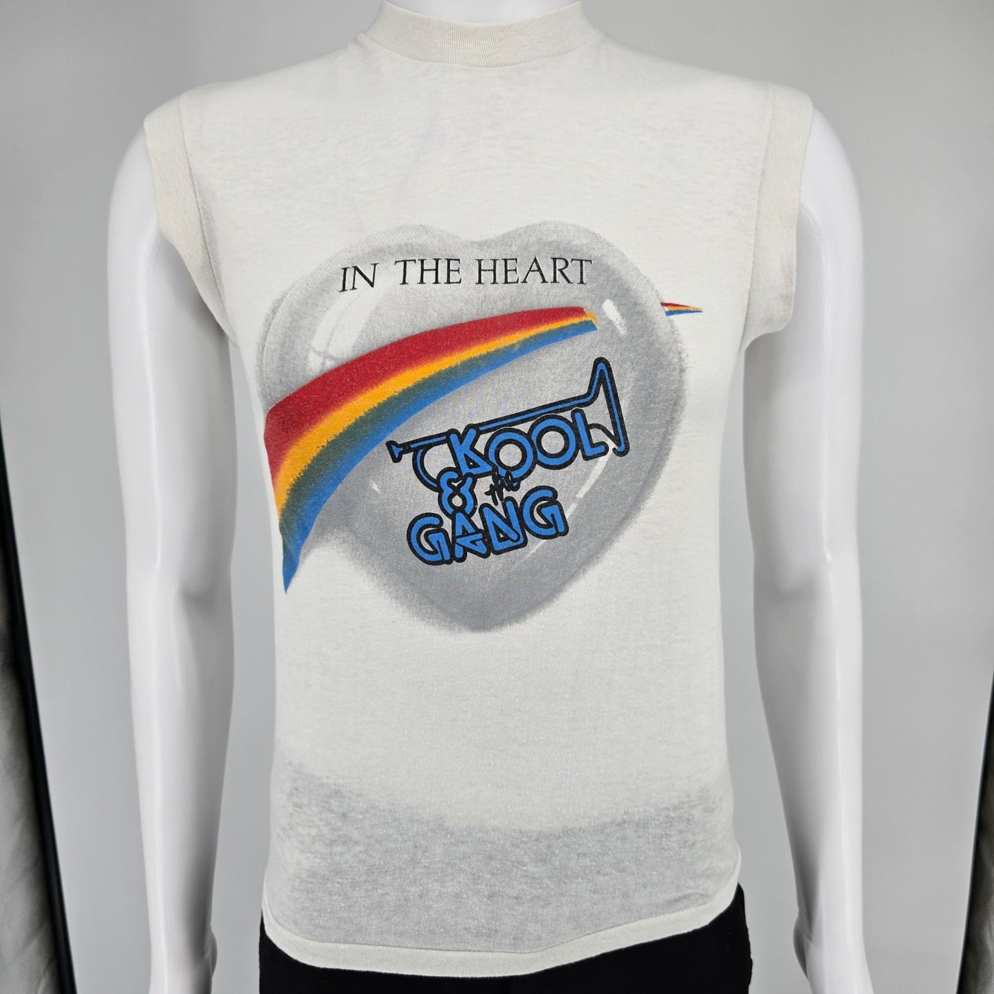 Vintage 1985 Kool & The Gang In The Heart of America Sleeveless T-Shirt (XS)
