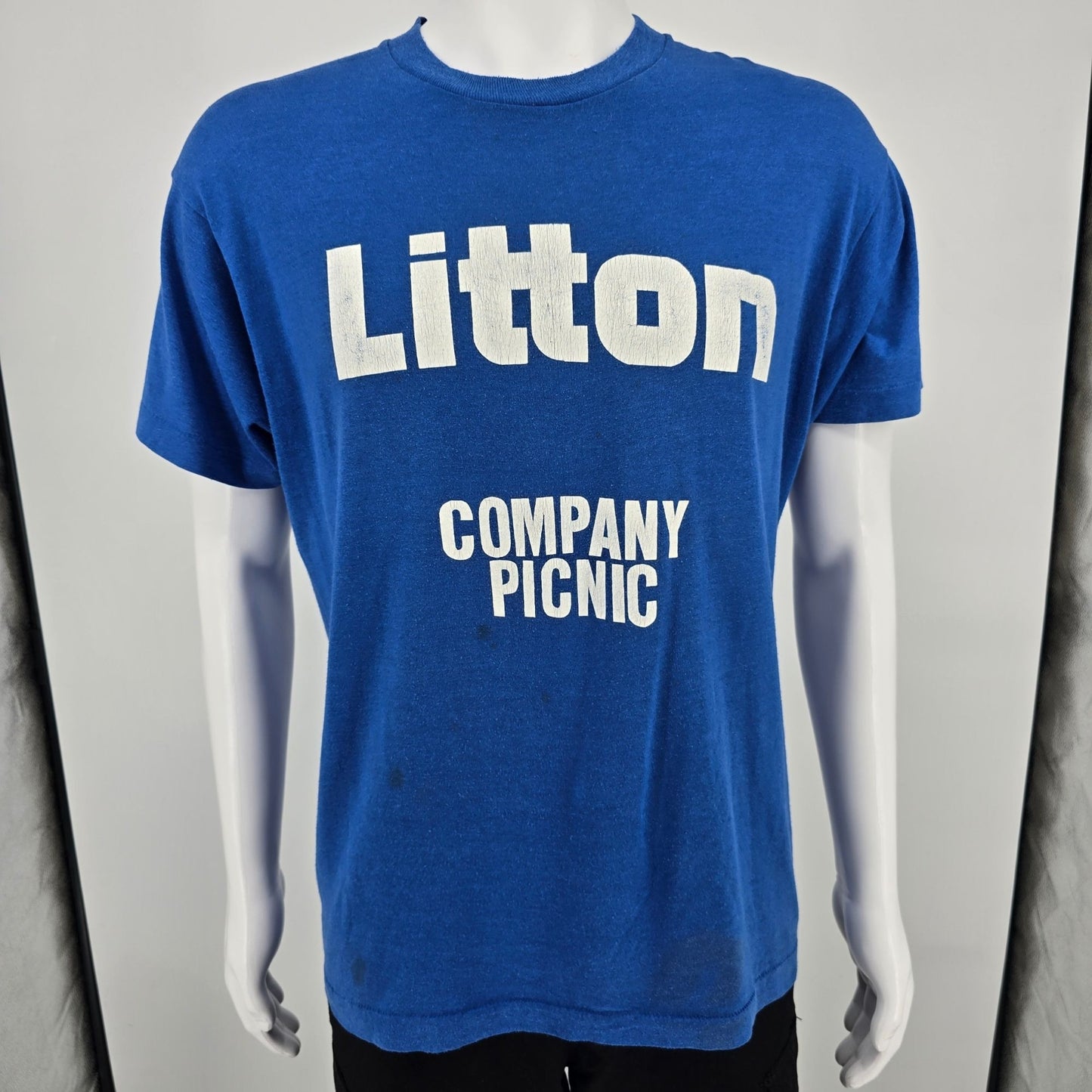 Vintage 1980s Screen Stars Blue Litton Industries Company Picnic T-Shirt (L)