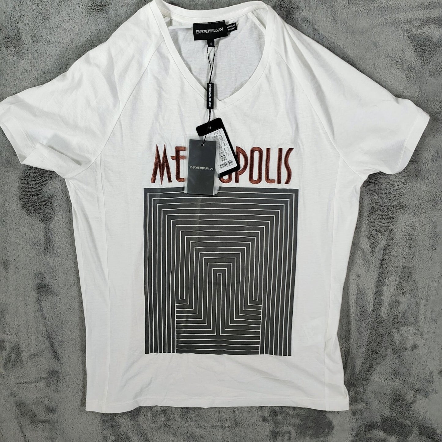 NWD F/W 2017 Emporio Armani Men's Embroidered "METROPOLIS" Graphic T-Shirt (S)