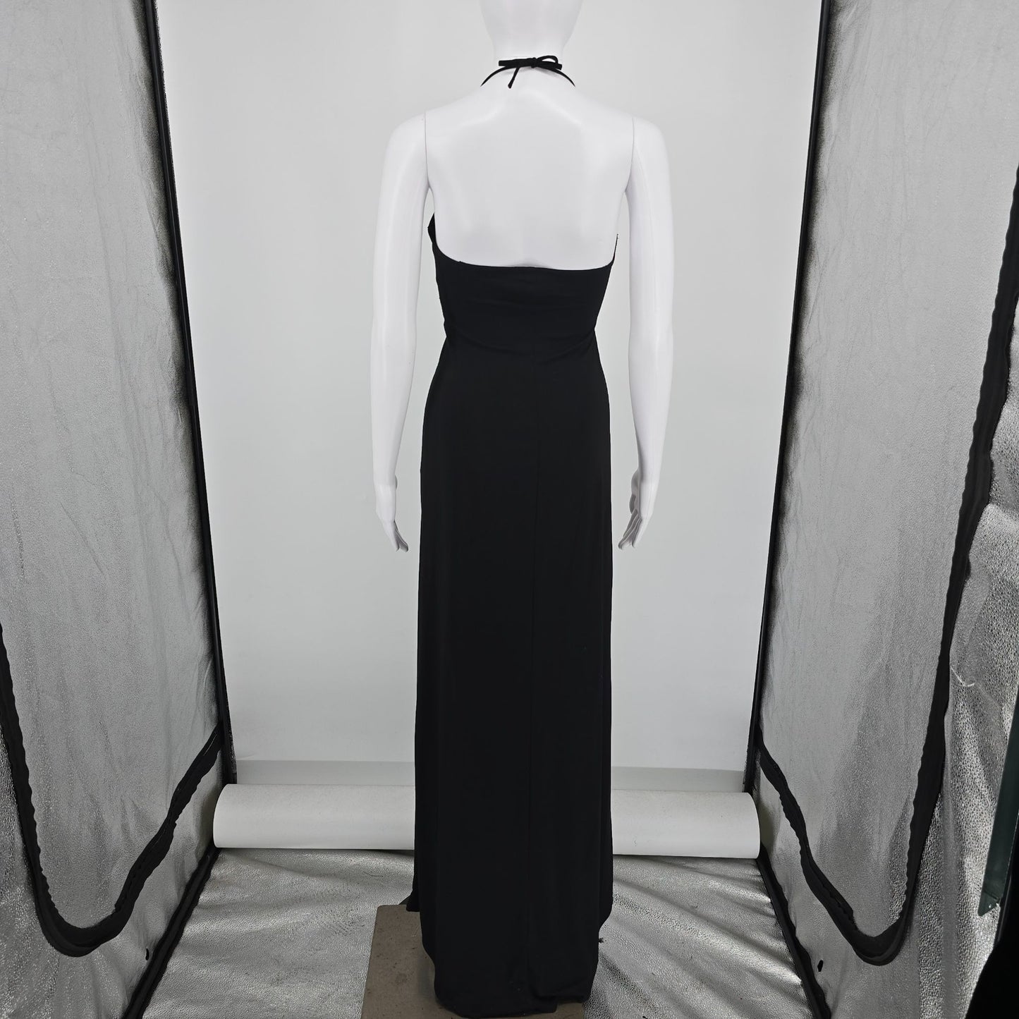 Vintage Y2K City Triangles Slinky Black Halter Maxi Prom/Formal Dress (S)