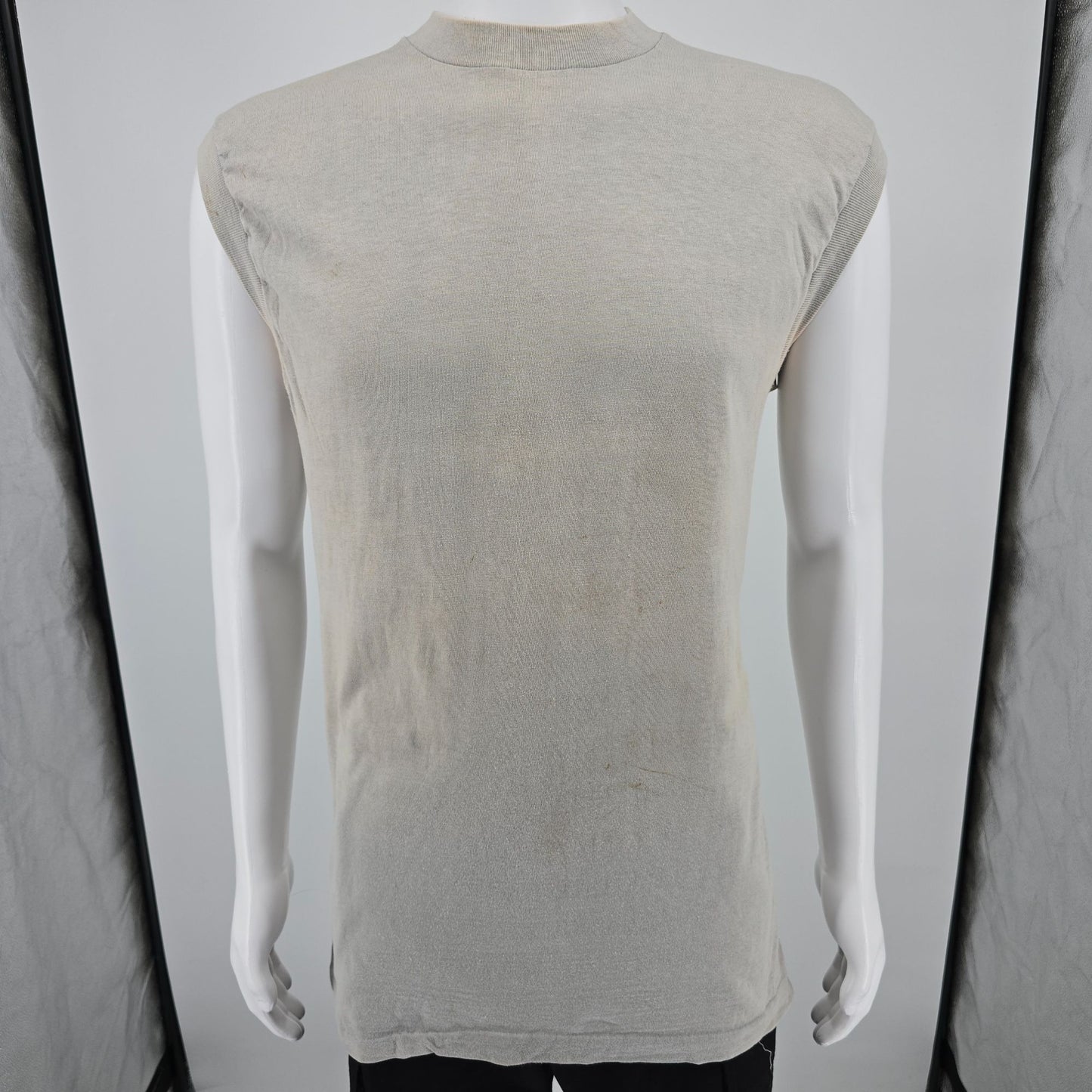 Vintage 1960s JCPenney Towncraft Plus Penn Set Sleeveless Muscle T-Shirt (M/L)