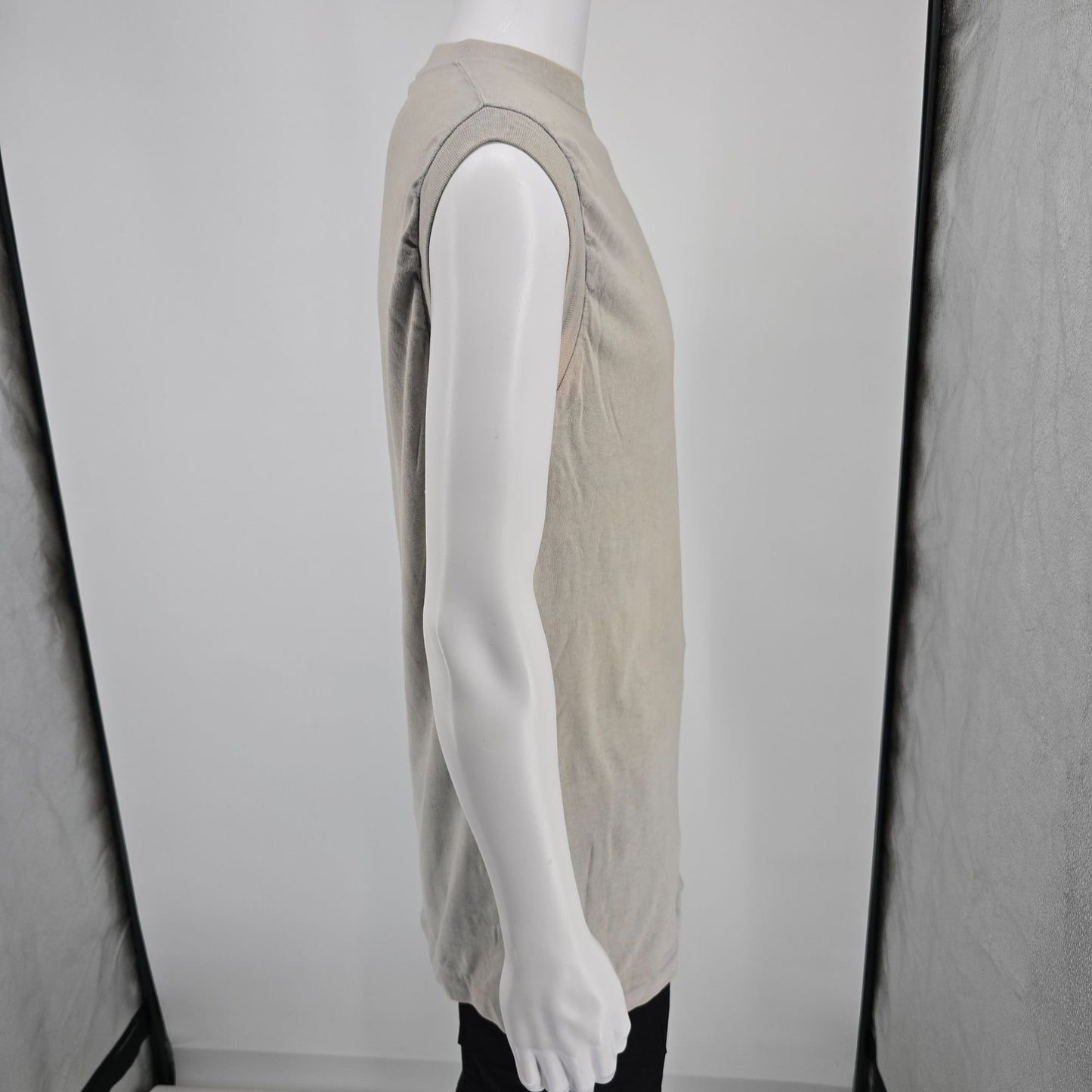 Vintage 1960s JCPenney Towncraft Plus Penn Set Sleeveless Muscle T-Shirt (M/L)