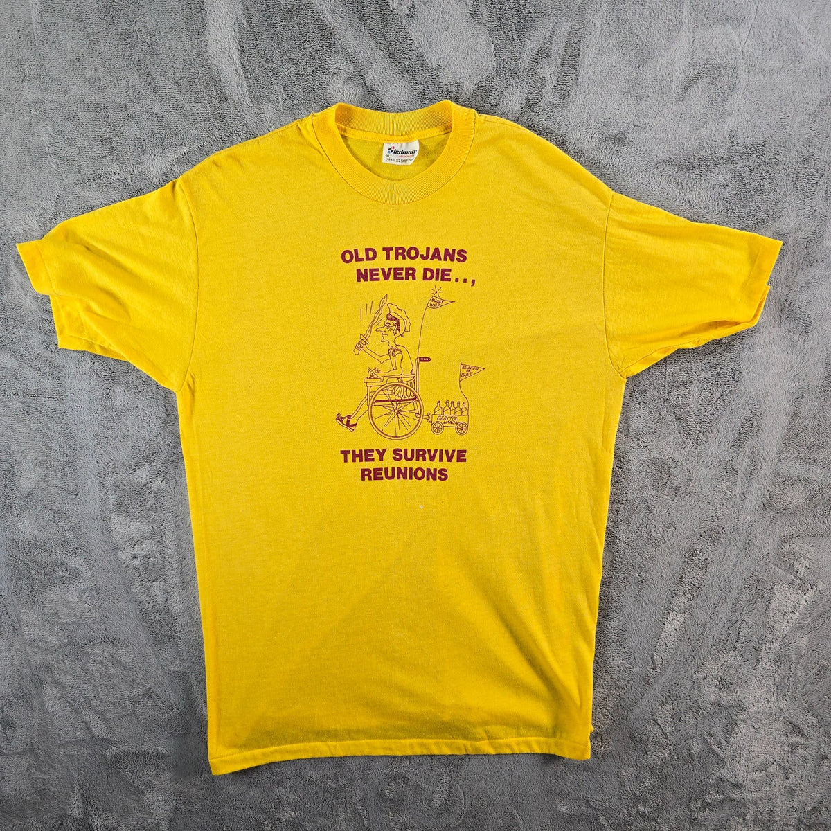Vintage 1980s Stedman Old Trojans Never Die... They Survive Reunions T-Shirt (L)