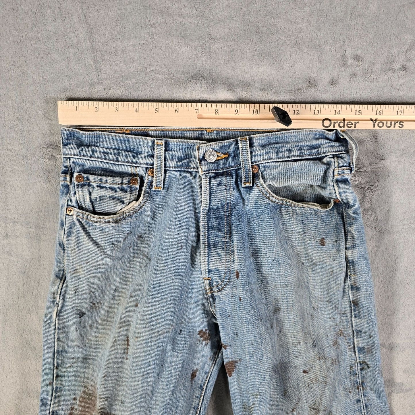 2008 Thrashed Levi's 501-0193 Medium Stonewash Denim Blue Jeans (28x36)