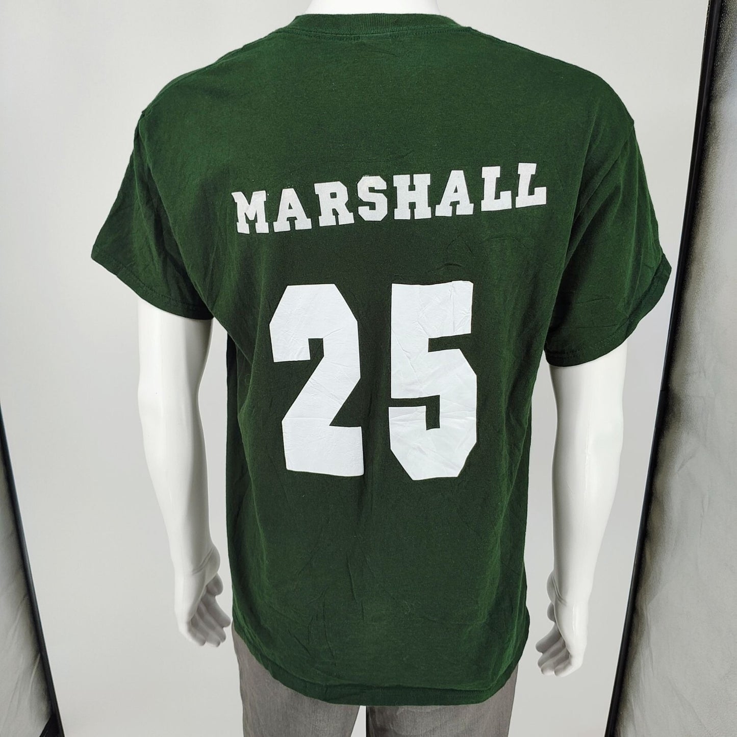 Gildan Heavy Cotton Baylor Bears Marshall 25 Green Graphic T-Shirt (Large)
