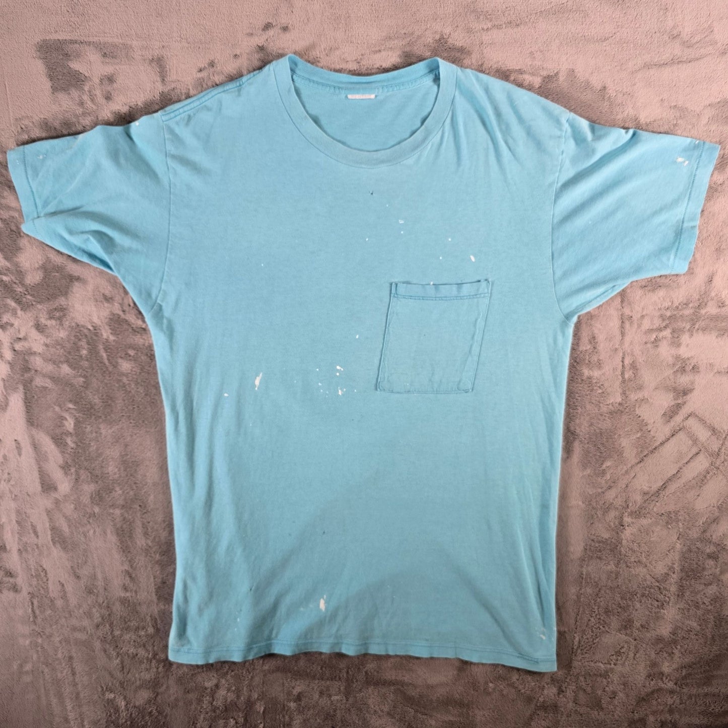 Distressed Vintage 1990s Blank Paint Splatter Sky Blue Pocket T-Shirt (L/XL)