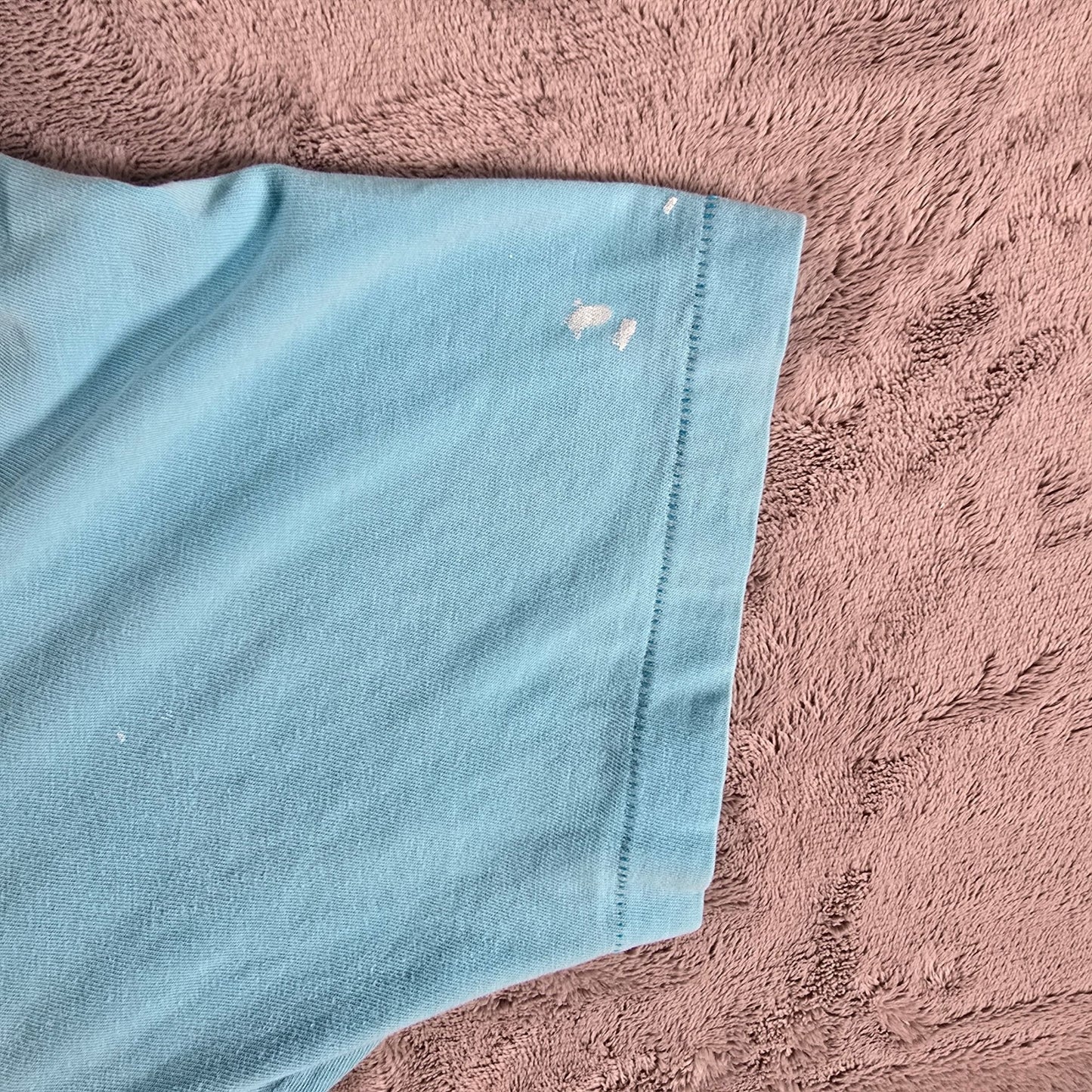 Distressed Vintage 1990s Blank Paint Splatter Sky Blue Pocket T-Shirt (L/XL)