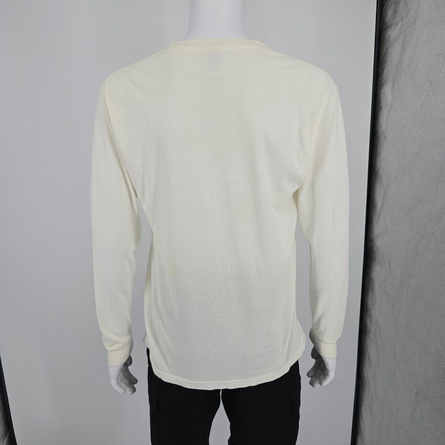 2000s Delta Magnum Weight "Joy to the World" Long Sleeve Christmas T-Shirt (M)