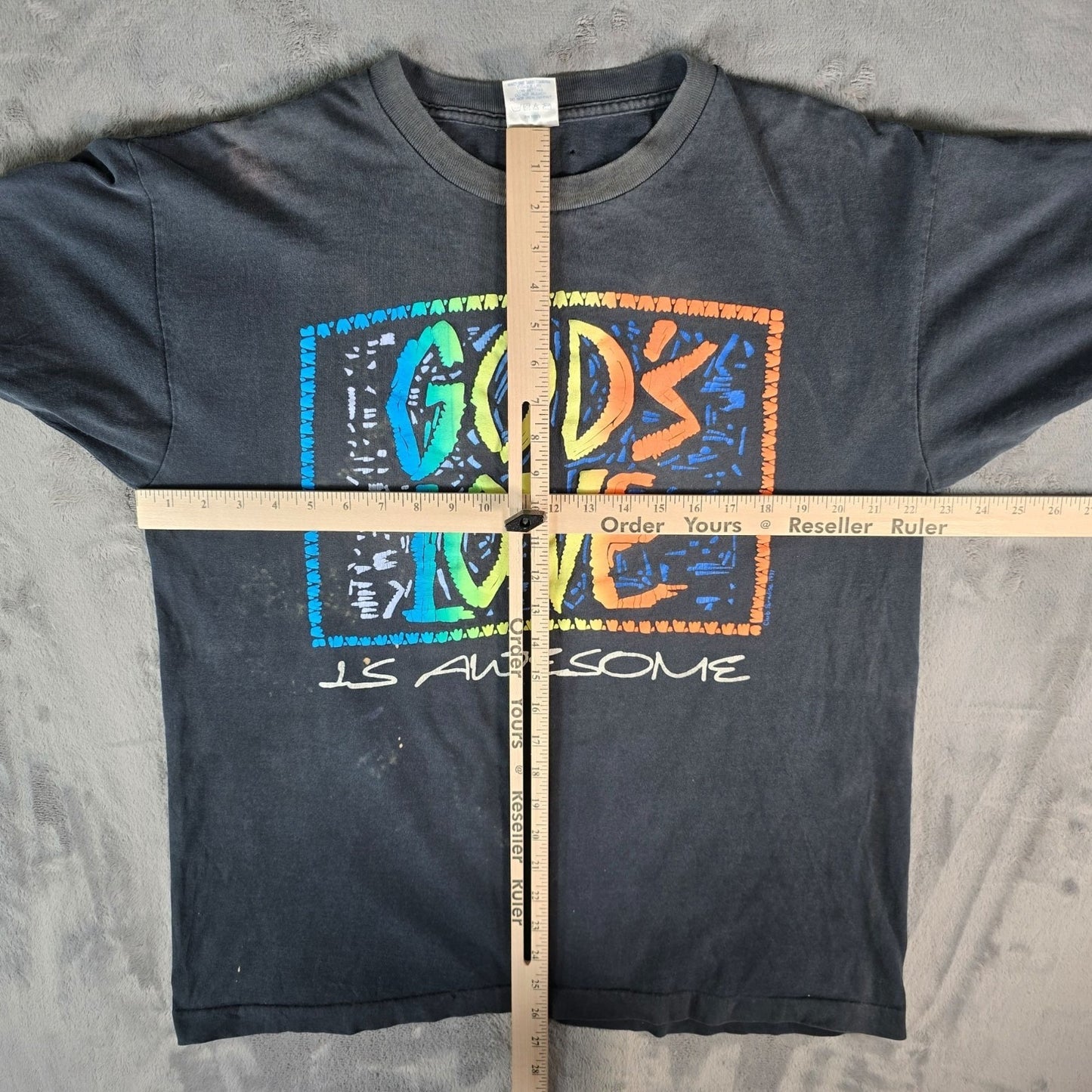 Vintage 1990's "God's Love is Awesome" Rainbow Puff Print Black T-Shirt (L/XL)