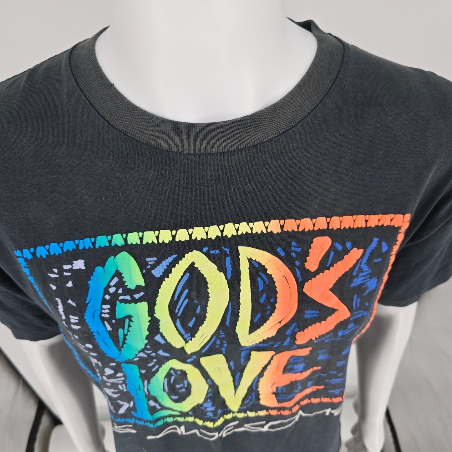 Vintage 1990's "God's Love is Awesome" Rainbow Puff Print Black T-Shirt (L/XL)