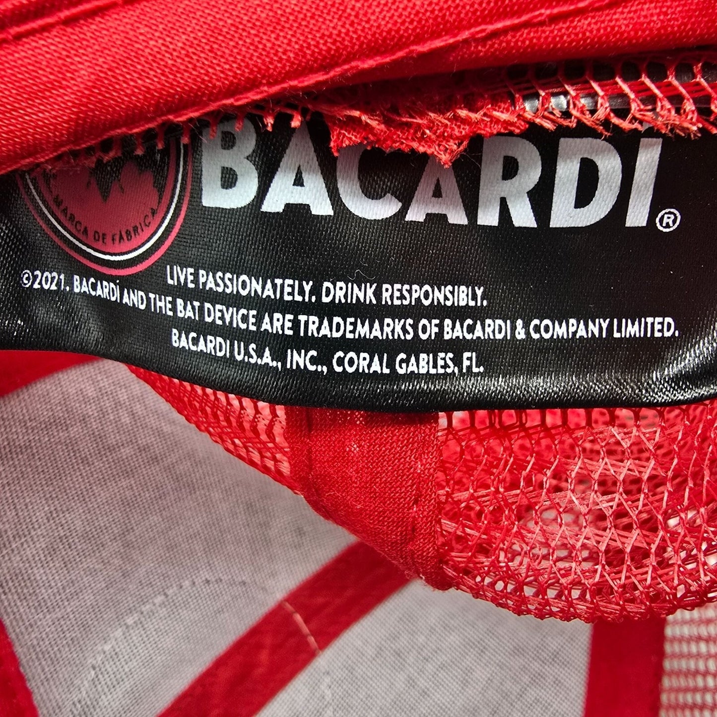 Bacardi Marca De Fabrica Bat Logo Red & Black Mesh Snapback Hat *Fair Condition