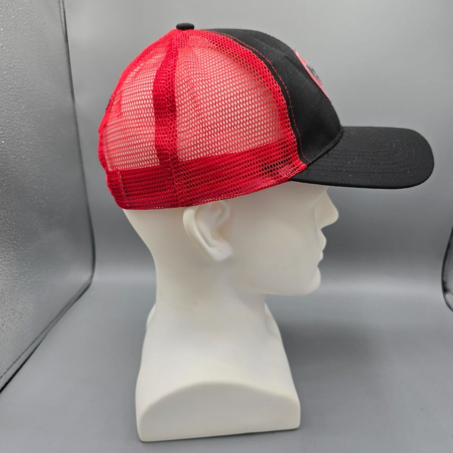 Bacardi Marca De Fabrica Bat Logo Red & Black Mesh Snapback Hat *Fair Condition