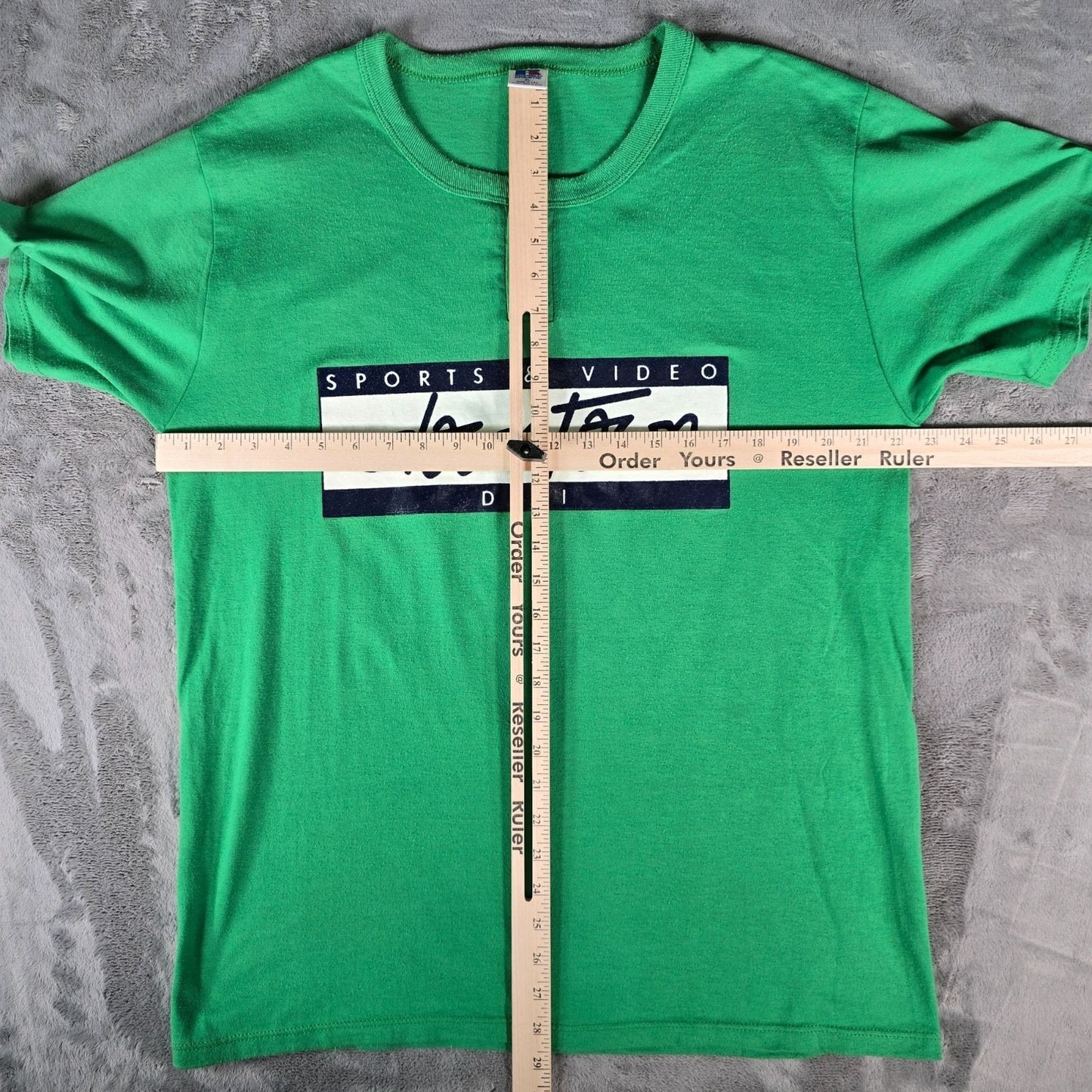Vintage 1990s Russell Athletic Downtown Deli Sports & Video #1 T-Shirt (L/XL)