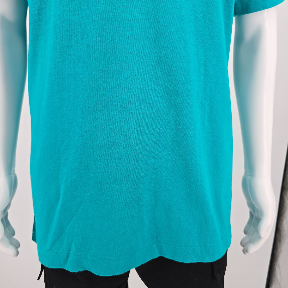 Vintage 1990s Fruit of the Loom Maui Hawaii Embroidered Beach Icon T-Shirt (XL)