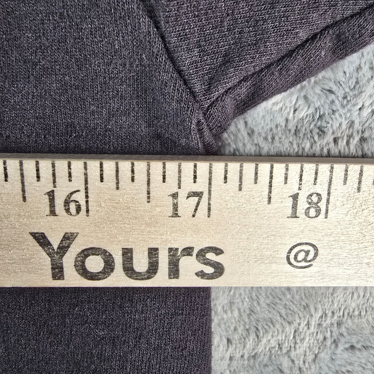 2009 Hanes Heavyweight Rolling Stones Tongue Logo Band T-Shirt (S)