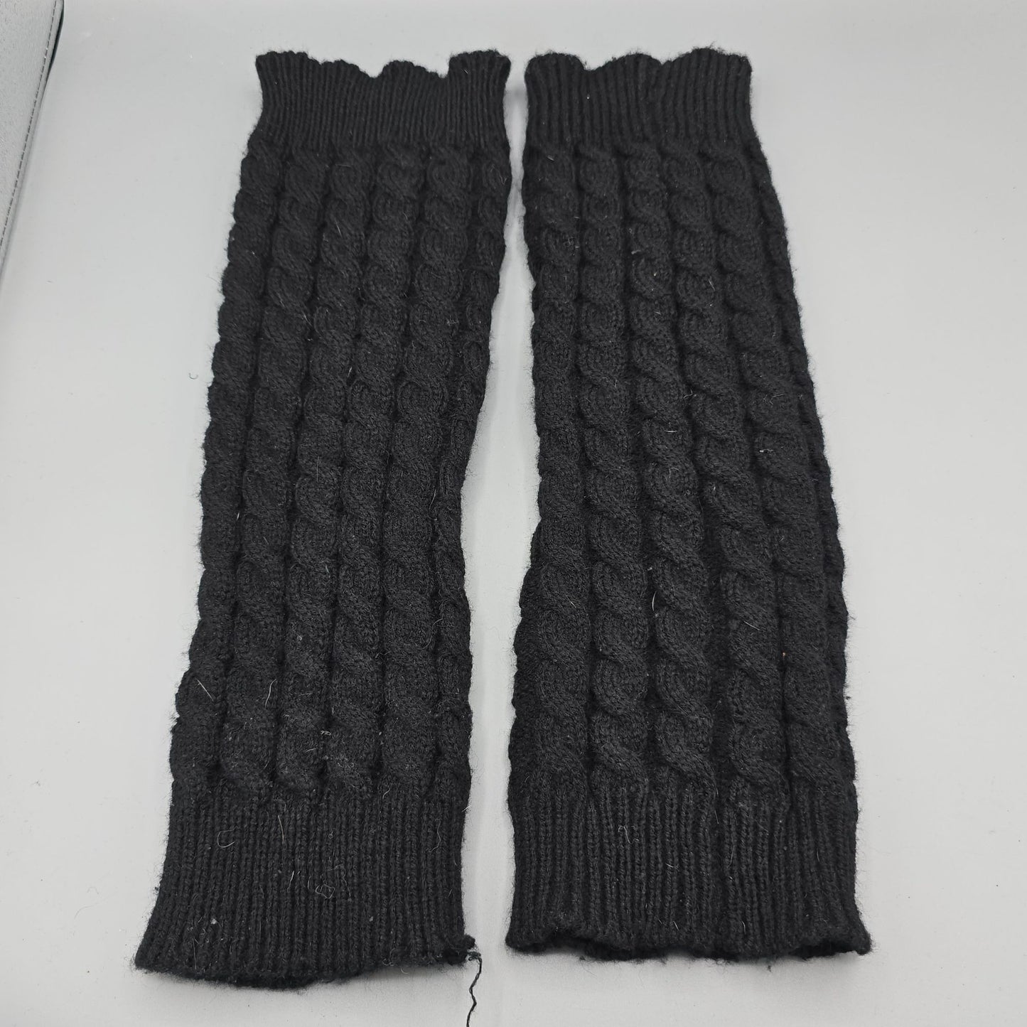 Vintage 1980s Unbranded Black Cable-Knit Ribbed Cuff Leg Warmers Set (OS)