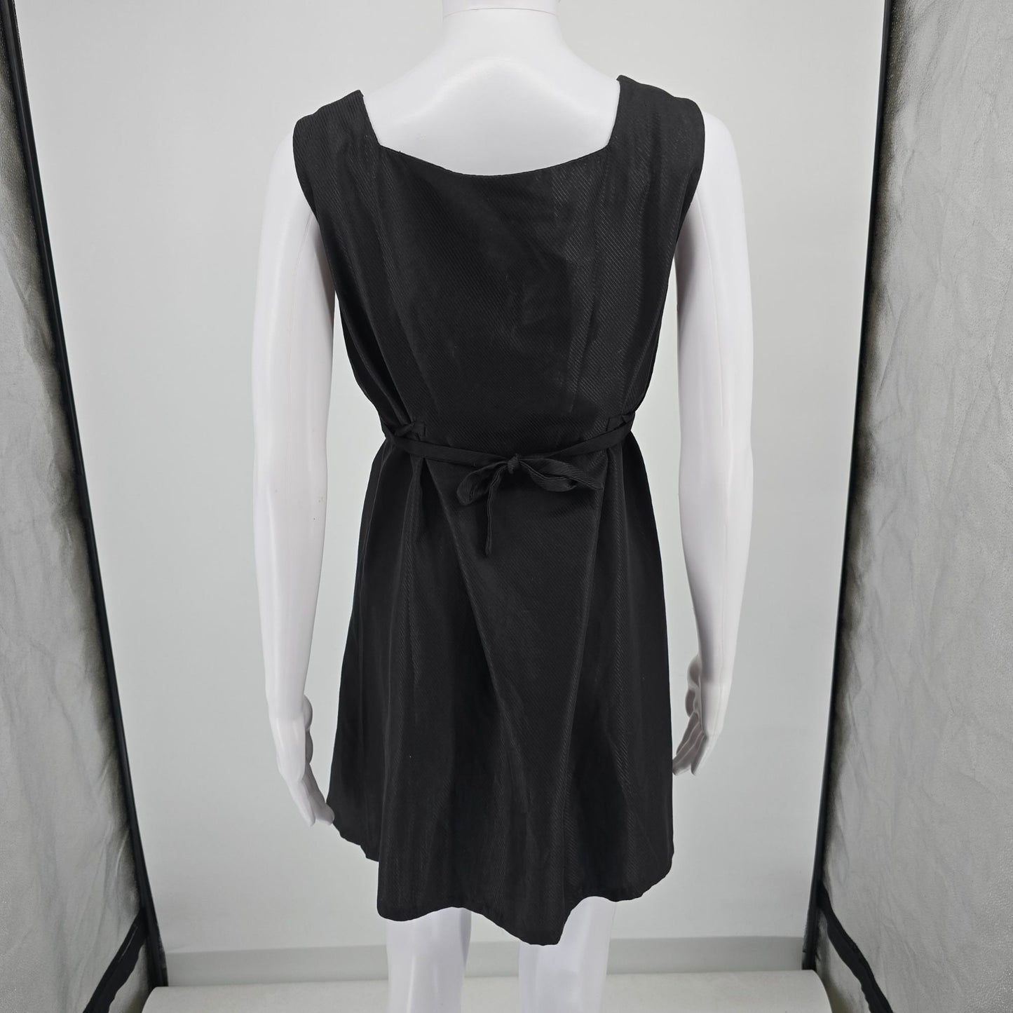 Vintage 1960s Black Sleeveless Square Neck Pleated Babydoll Mini Dress (M)