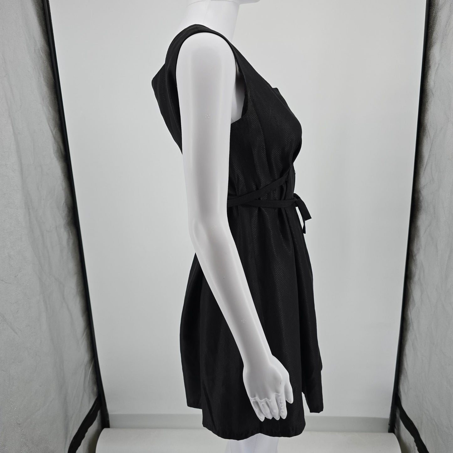 Vintage 1960s Black Sleeveless Square Neck Pleated Babydoll Mini Dress (M)