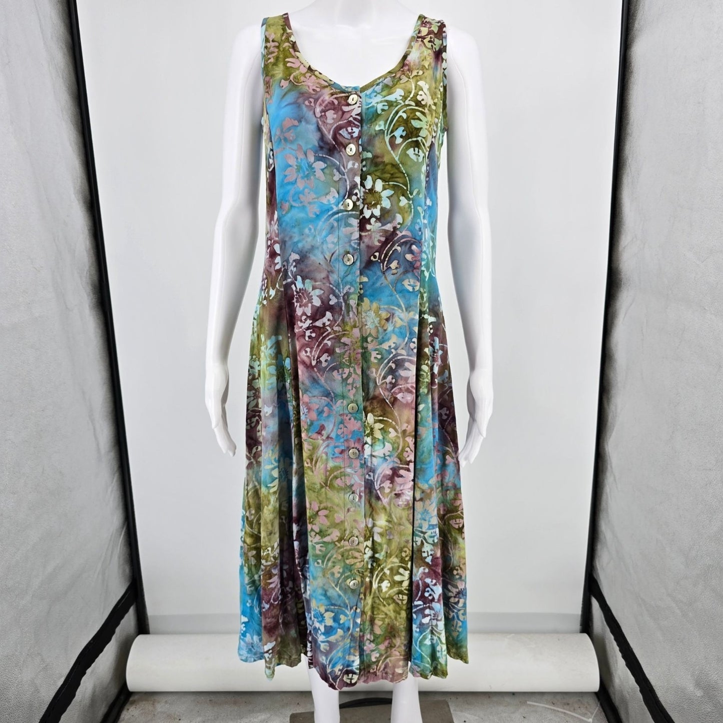 Vintage Y2K Norm Thompson Rayon Batik Button-Front Sleeveless Travel Dress (S)