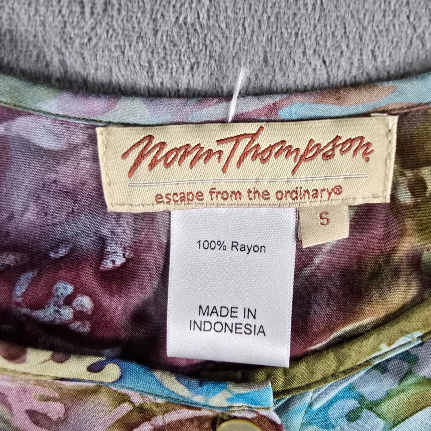 Vintage Y2K Norm Thompson Rayon Batik Button-Front Sleeveless Travel Dress (S)