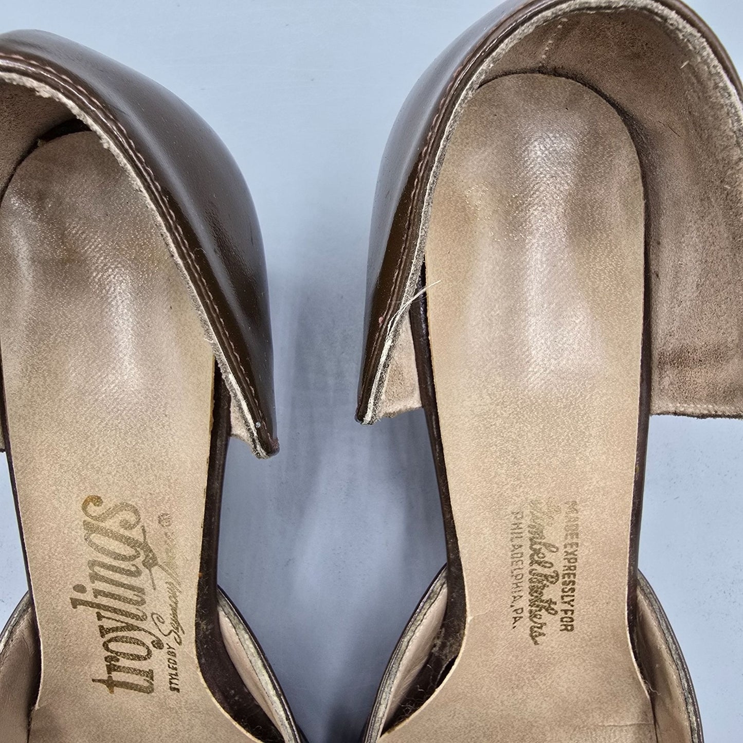 Vintage 1960s Troylings by Seymour Troy Patent d'Orsay Mod Stud Pumps (7.5B)