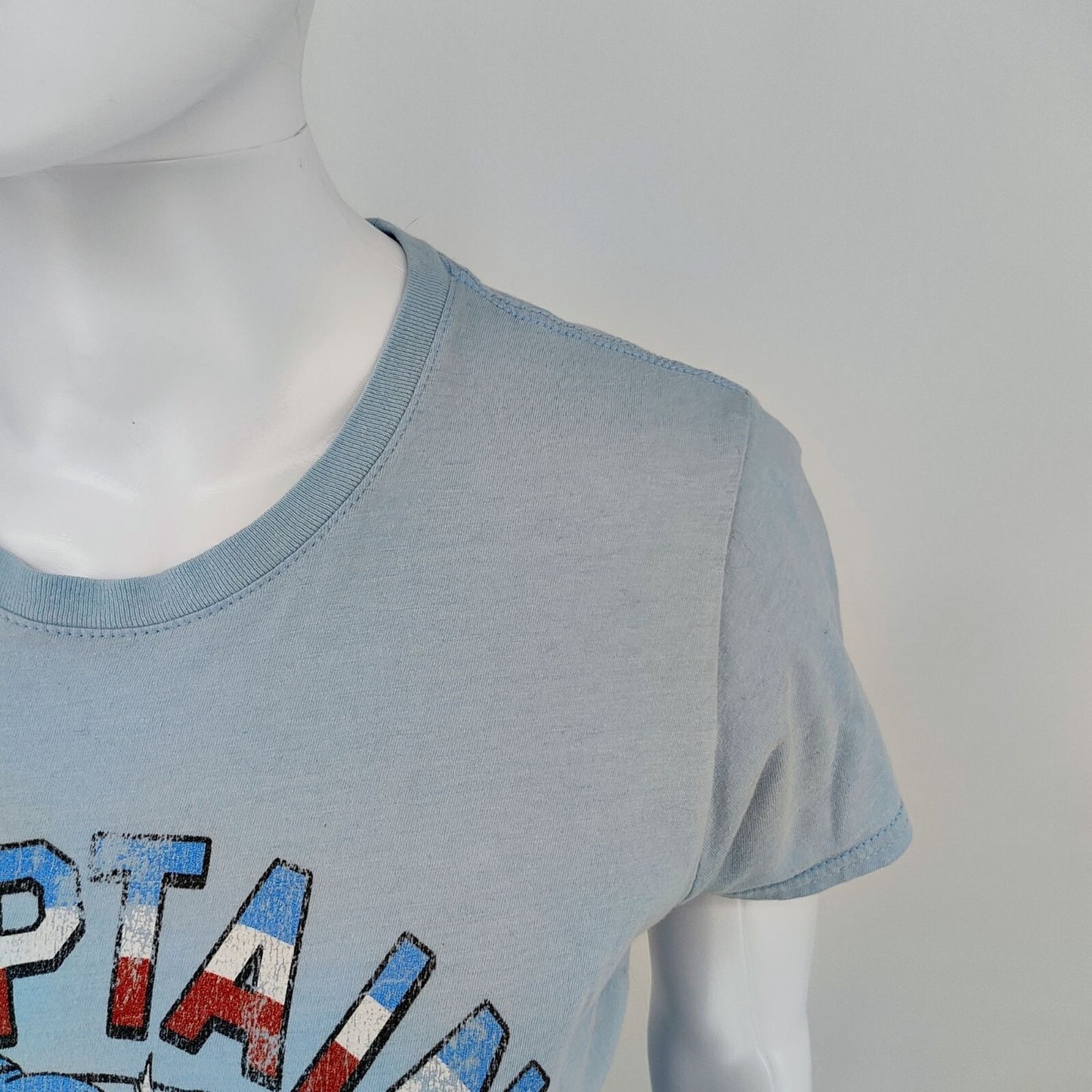 Marvel Captain America "Since 1941" Distressed Logo Light Blue T-Shirt (S)