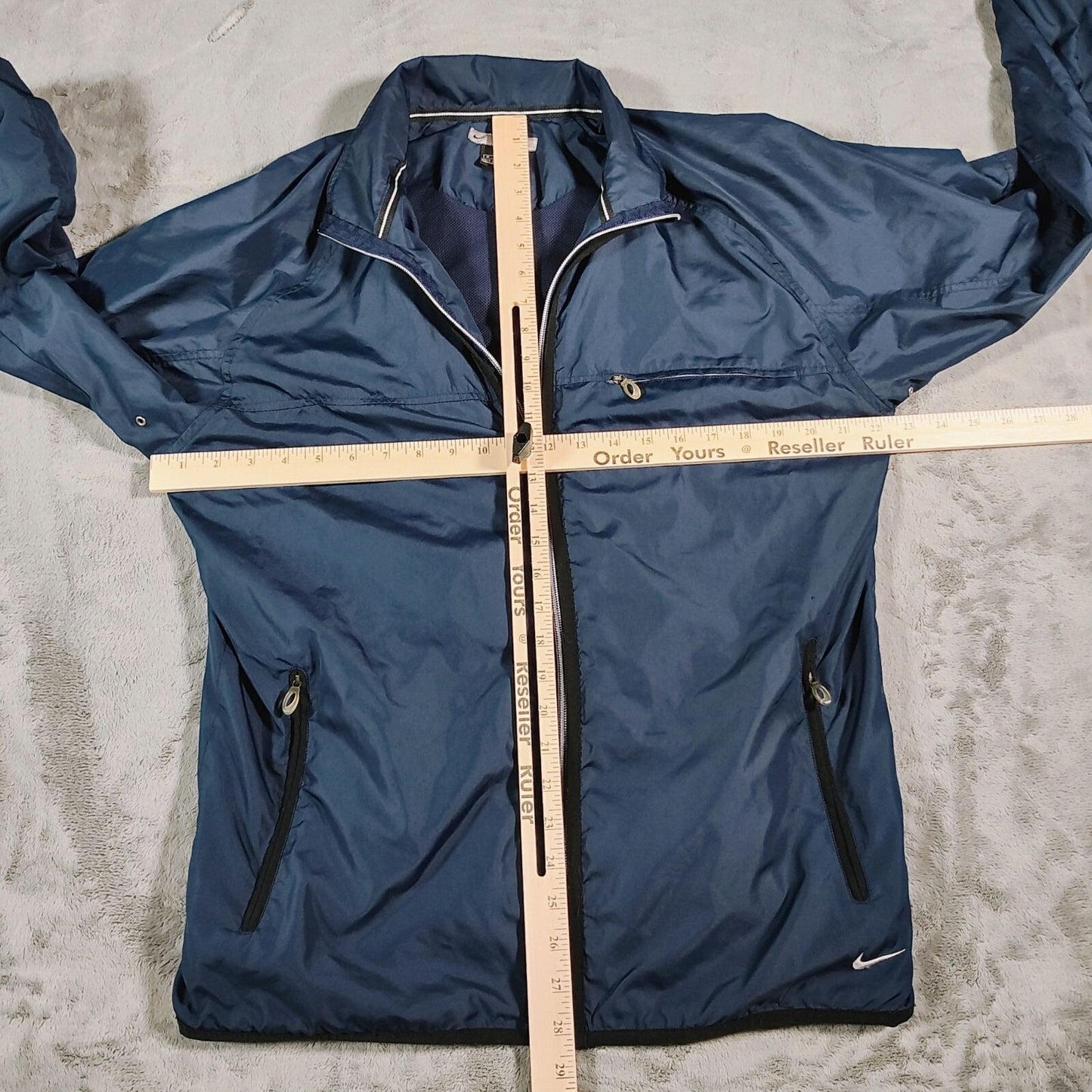 Nike Mens Blue Mesh-Lined Full-Zip Three Pocket Windbreaker Jacket (Medium)