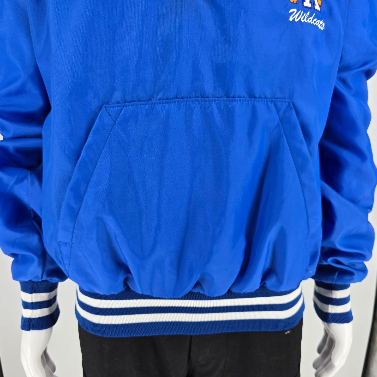 Vintage 1990s Holloway Kentucky Wildcats Nylon Quarter-Zip Pullover Jacket (XL)
