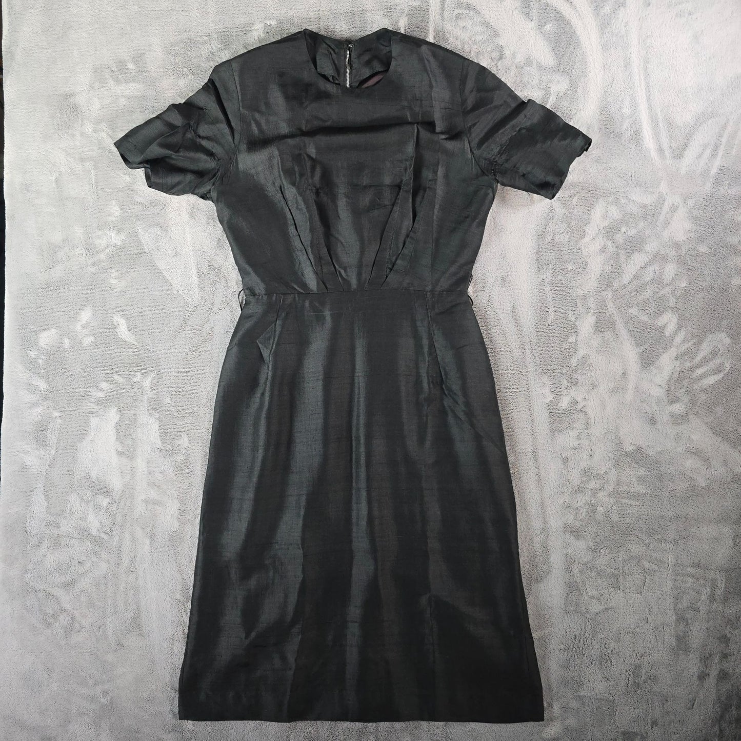 Vintage Early 1960s Black Slub Weave Belted Sheath Midi Dress (M) *Fair