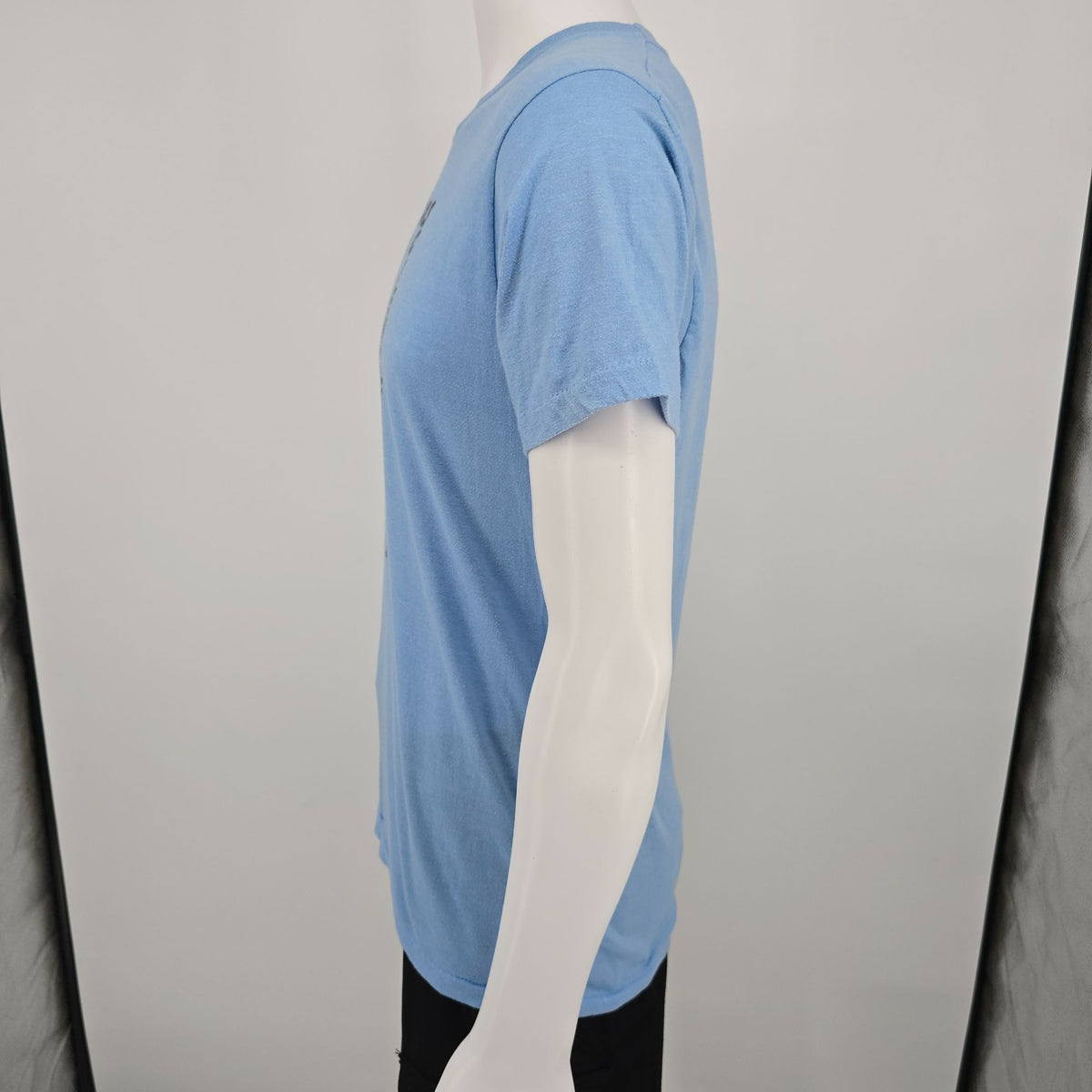 Vintage 1980s Screen Stars Light Blue Arkansas Science Fair Graphic T-Shirt (M)