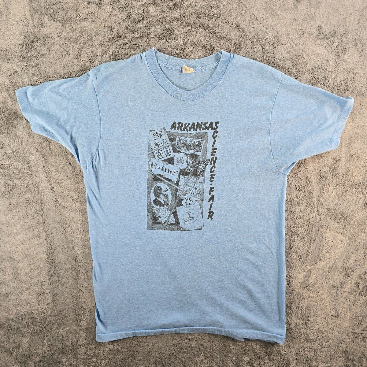 Vintage 1980s Screen Stars Light Blue Arkansas Science Fair Graphic T-Shirt (M)
