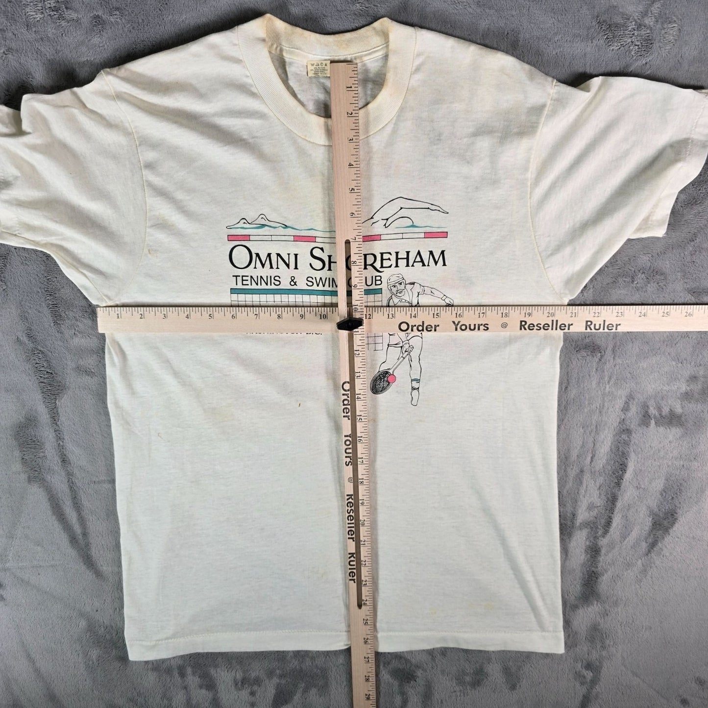 Vintage 1980s Omni Shoreham Tennis & Swim Club Washington D.C. T-Shirt (M/L)