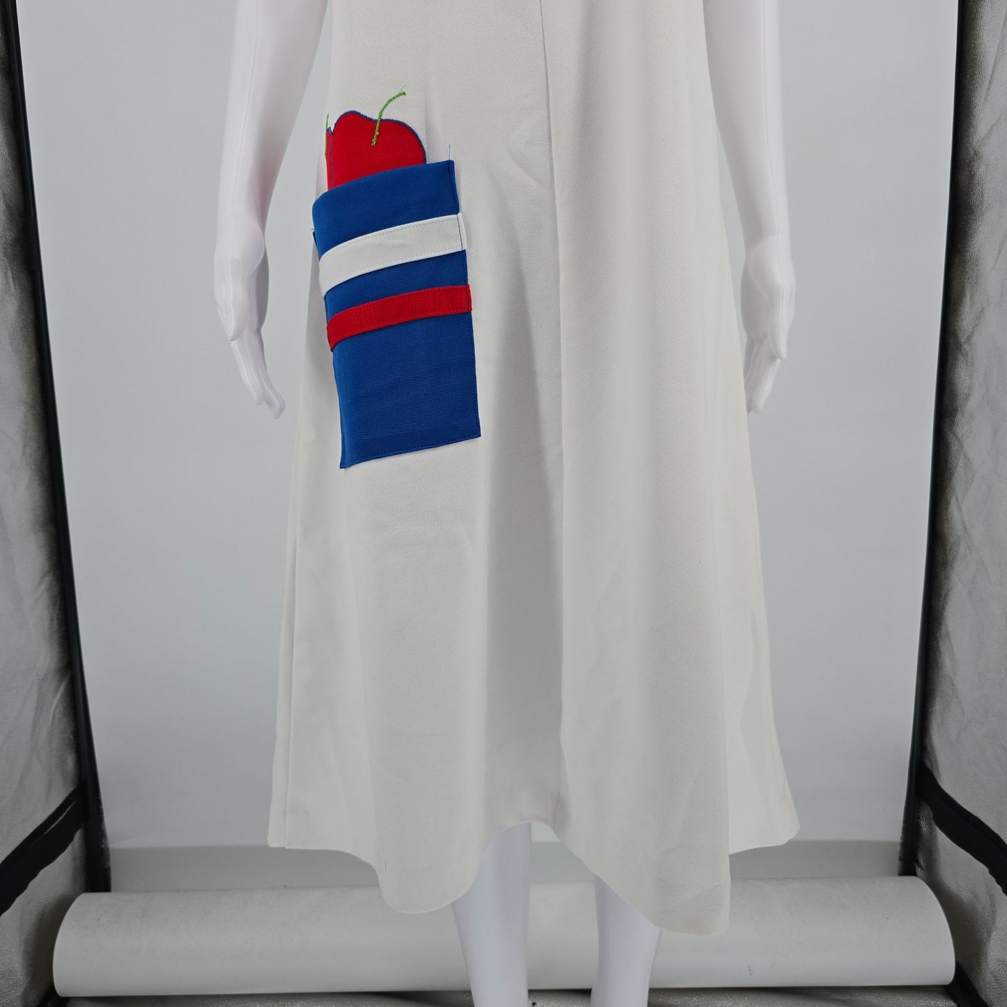 Vintage 1970s Flutterbye Apple Applique A-Line Knit Midi Teacher Dress (L)