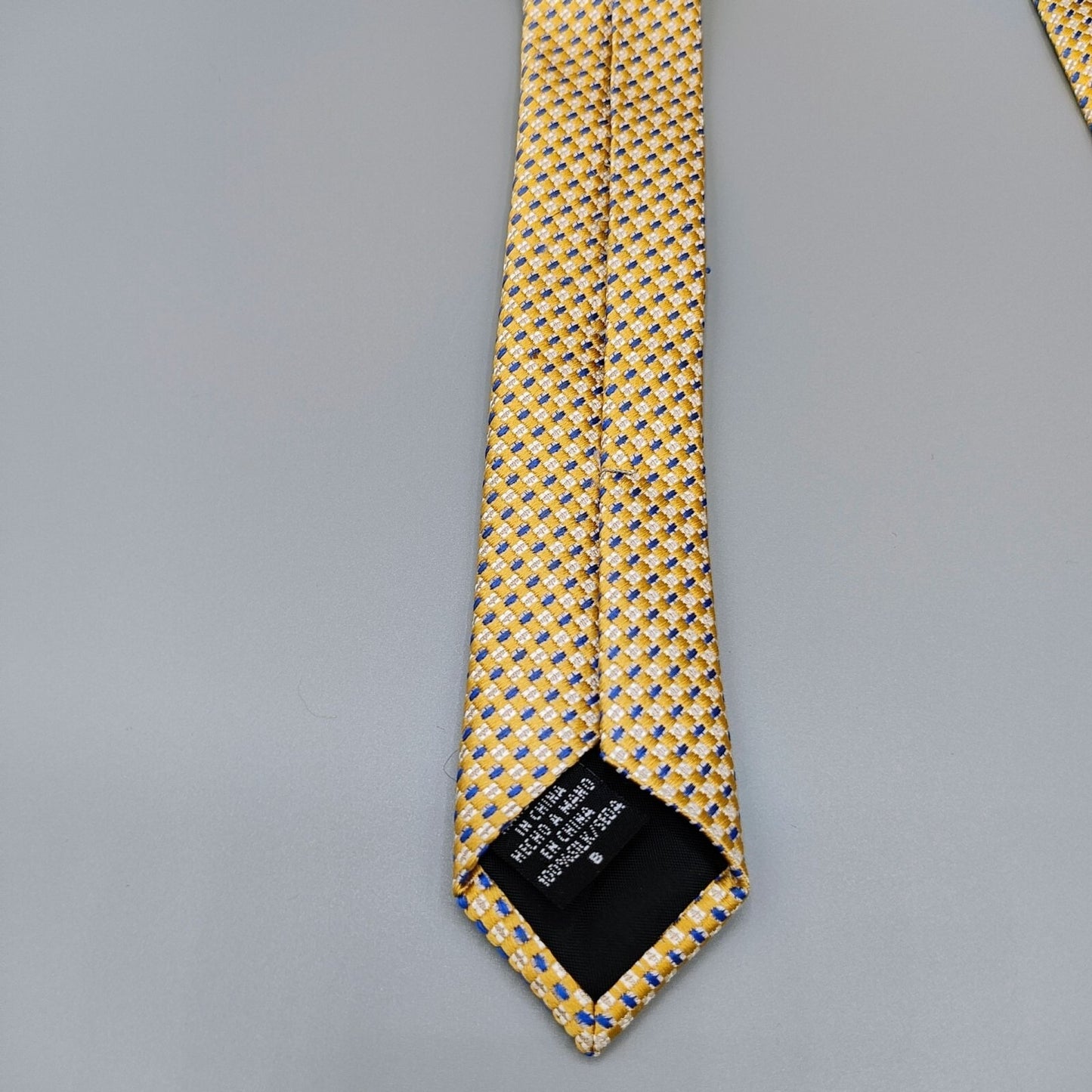 Geoffrey Beene Stain Resistant Yellow & Blue Geometric Pattern Wide Silk Necktie