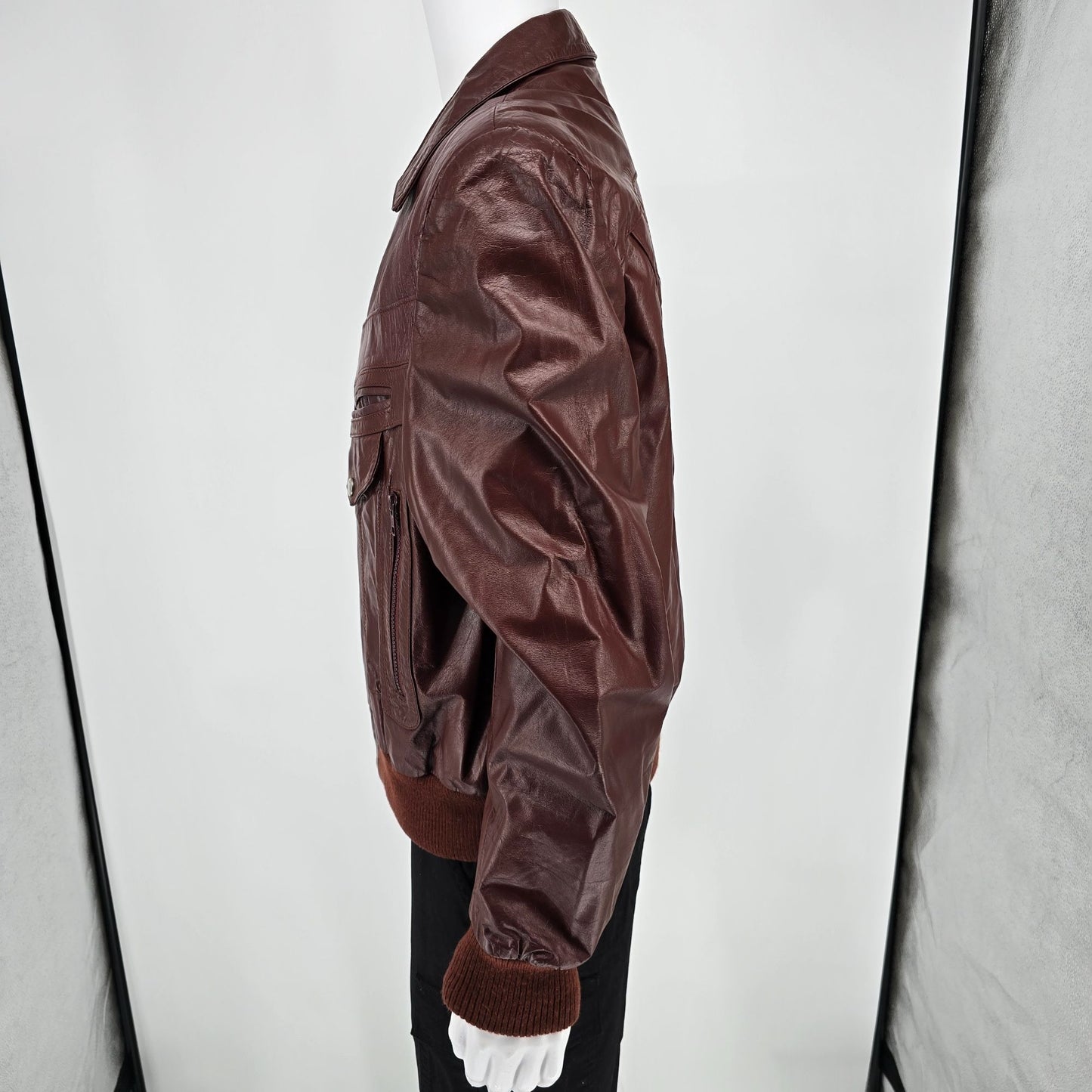 Vintage 1980s Berman's Pile Lined Oxblood/Burgundy Leather Bomber Jacket (L)