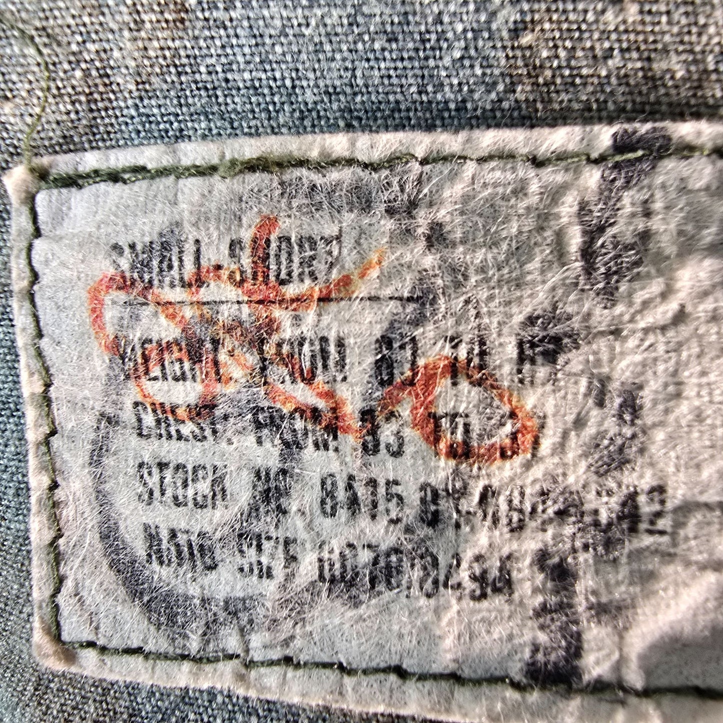 Vintage 1982 U.S. Army Woodland BDU Camouflage Combat Jacket (Small Short)