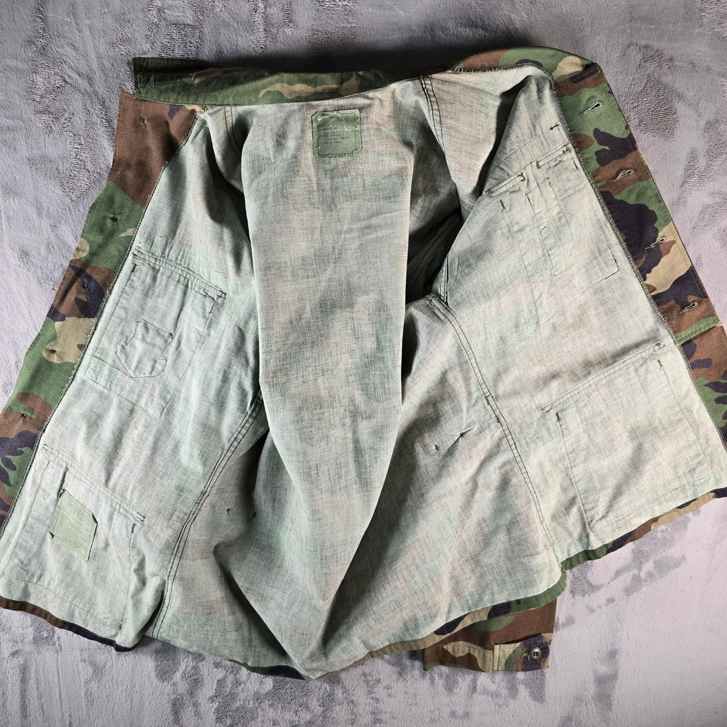 Vintage 1986 U.S. Air Forces in Europe BDU Woodland Camo Pattern Combat Coat (M)