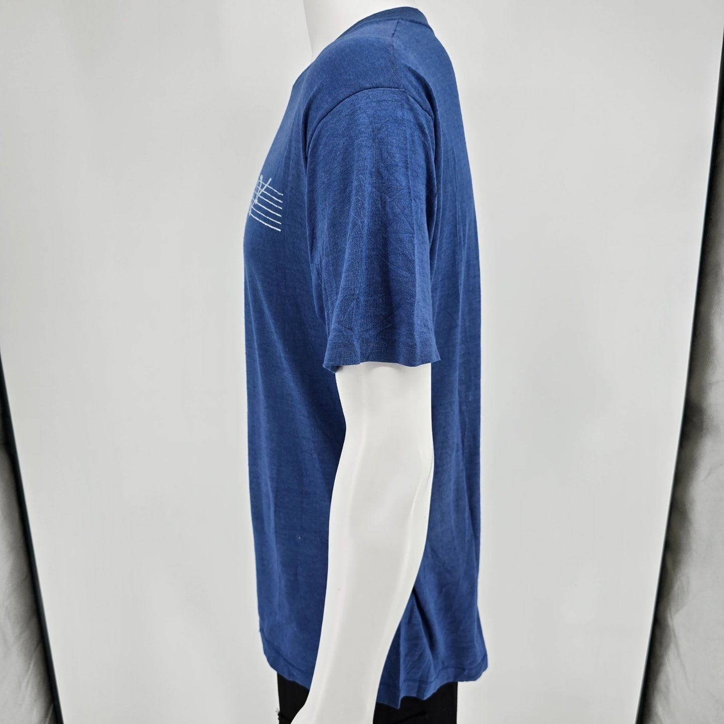 Vintage 1980s Velva Sheen Montgomery Script Logo Soft & Thin Blue T-Shirt (L)