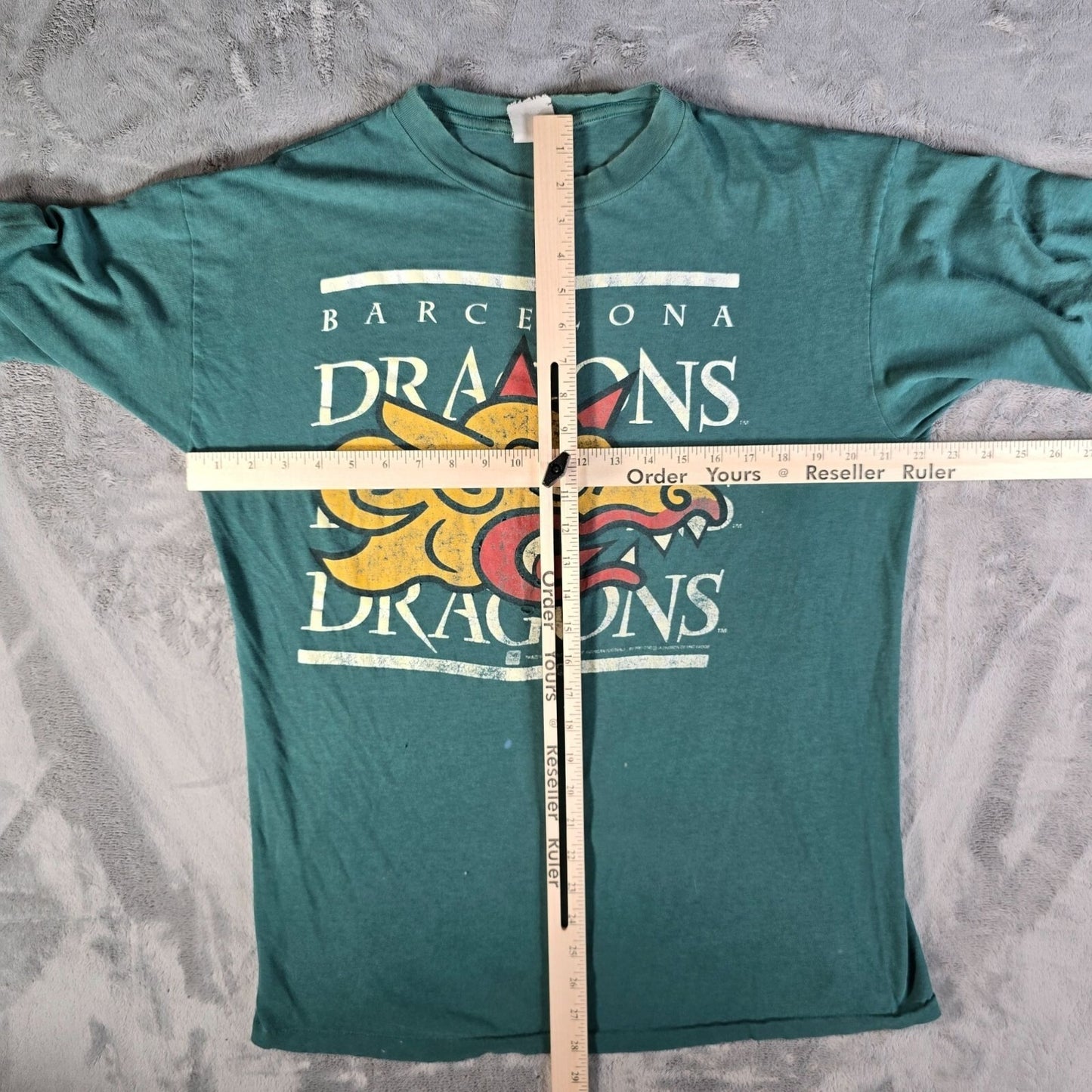 Thrashed Vintage 1990s NFL Europe Barcelona Dragons Single Stitch T-Shirt (L/XL)