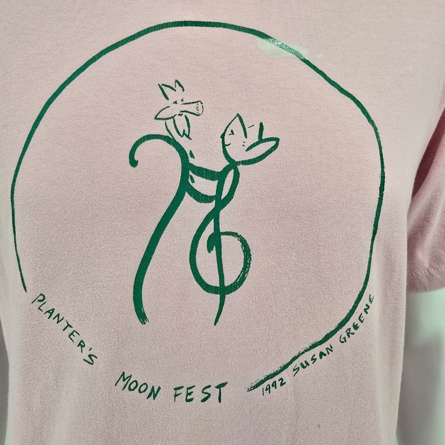 Vintage 1990s Jerzees Susan Greene "Planter's Moon Fest" 1992 Art T-Shirt (M)