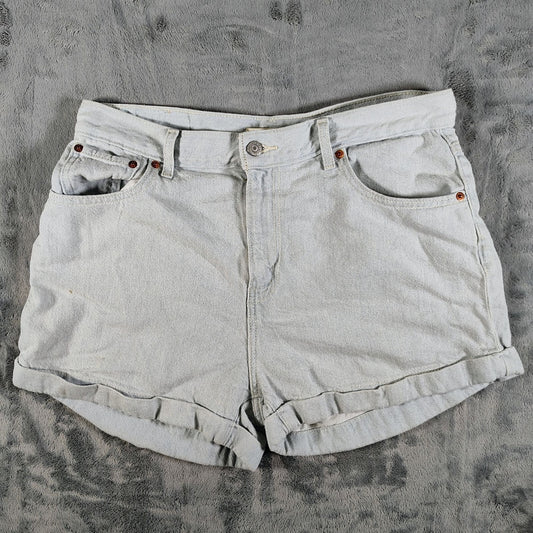 Levi's Size 31 Light Blue Women's A-Line Mom Shorts (Fair Condition)