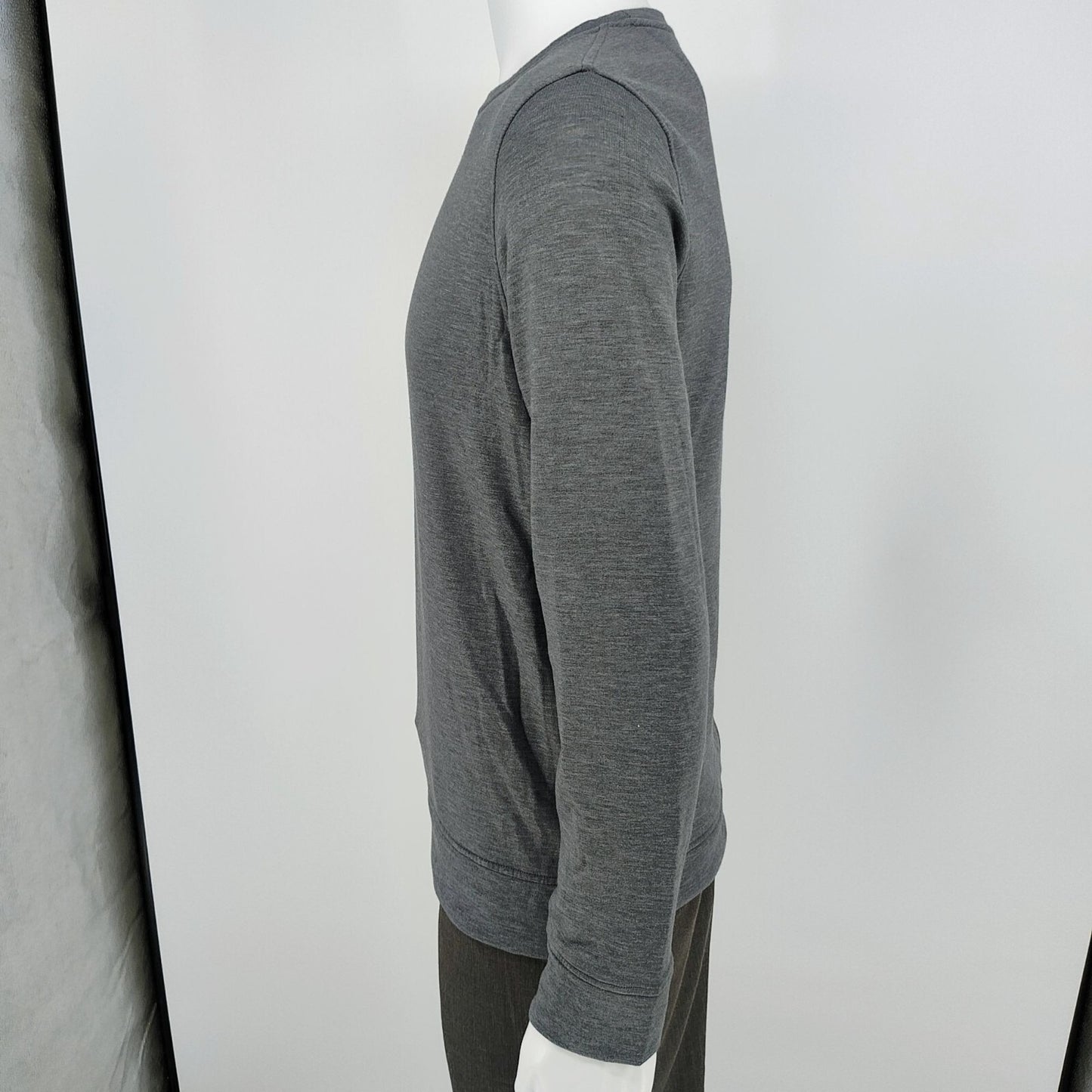 Sonoma Mens Gray Modal Blend Long-Sleeve Crewneck Sleepwear Pajama Top (Small)