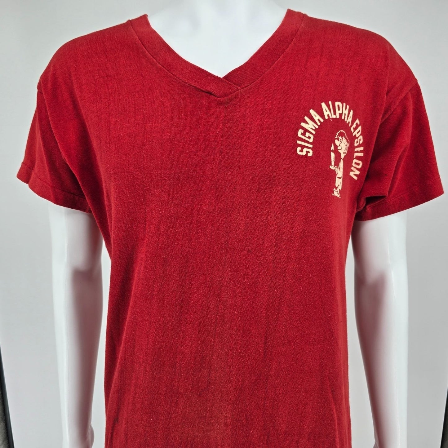 Vintage 1960s Champion Sigma Alpha Epsilon Fraternity V-Neck Sleep Shirt (M/L)